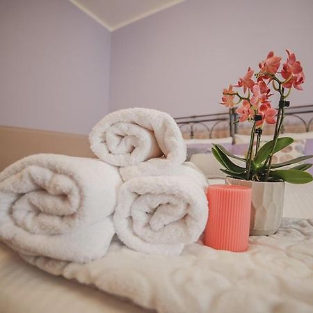 Palazzo Le Muse Apartments 贝瓦尼亚 外观 照片