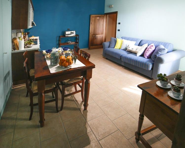 Palazzo Le Muse Apartments 贝瓦尼亚 外观 照片